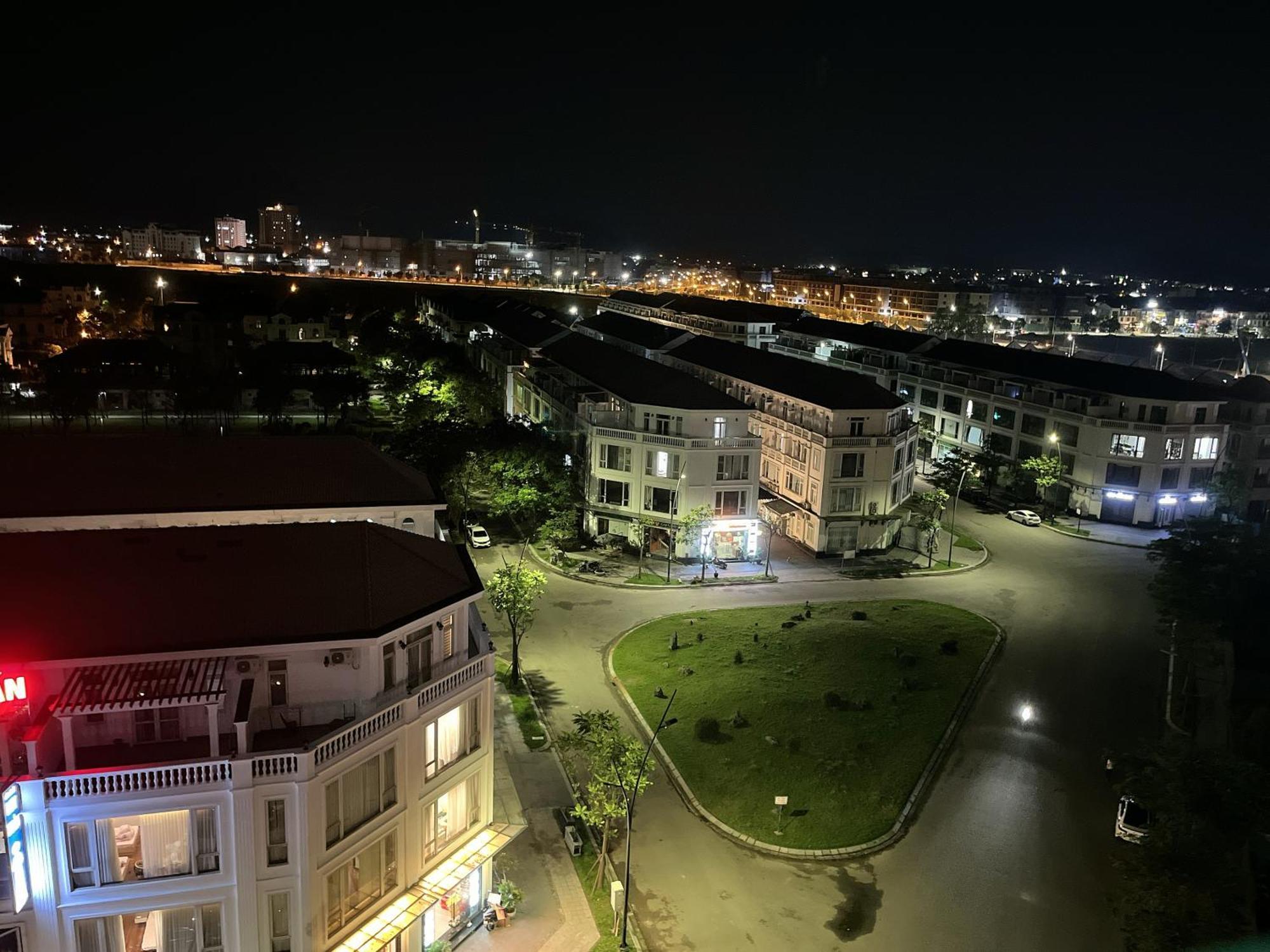 Hue Charm Apartment With Pool And Gym Exterior photo